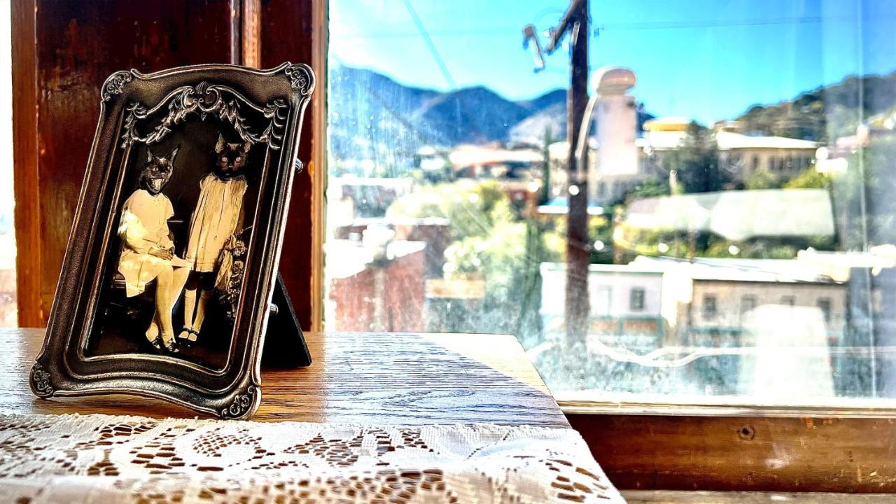 Hotel La More At The Bisbee Inn Exterior photo